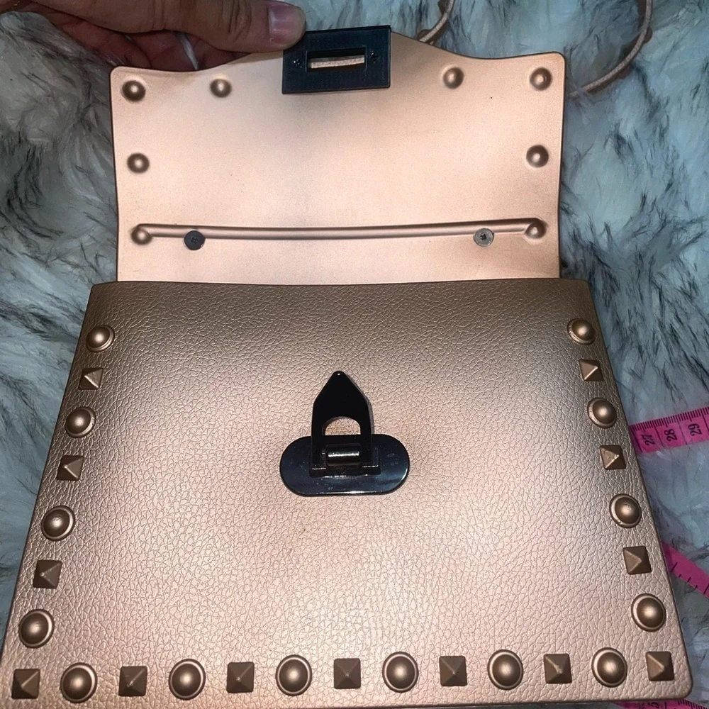 Rose gold studded jelly purse spiked bag top handle crossbody bag rockstud bag - Picture 3 of 12